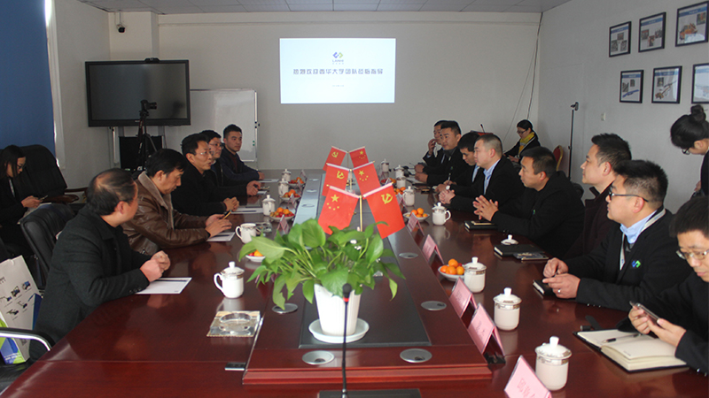 藍(lán)海智裝與西華大學(xué)機(jī)械工程學(xué)院簽訂產(chǎn)學(xué)研合