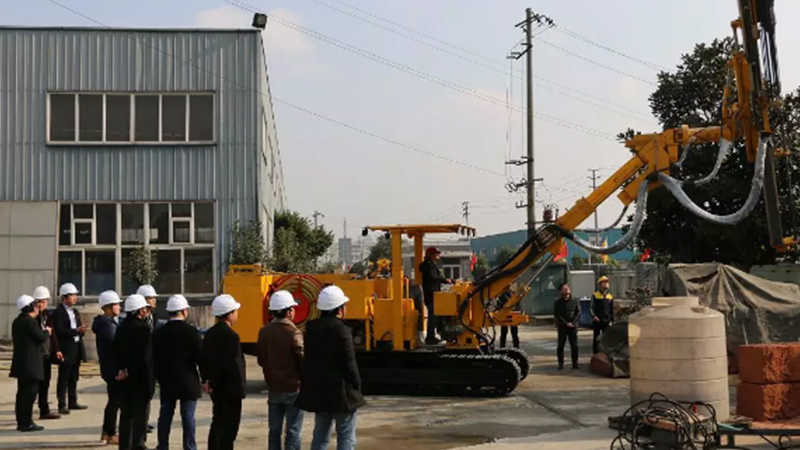 藍(lán)海智裝與西華大學(xué)機(jī)械工程學(xué)院簽訂產(chǎn)學(xué)研合